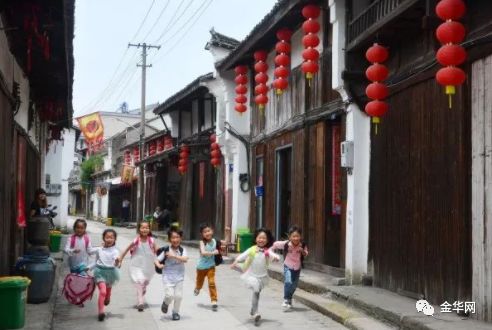 中午：偶遇流浪厨师大赛