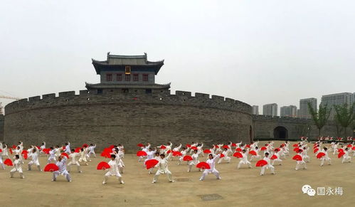 马山石林：东方的魔鬼之塔