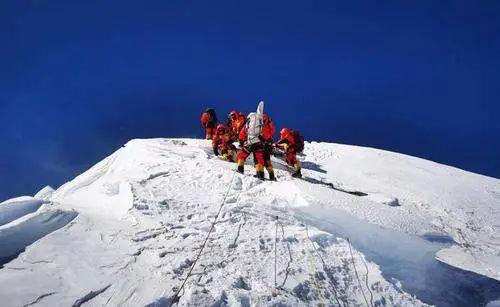 到头来登顶：喜极而泣（并没有）