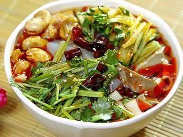 美食体验：醋比眼泪还酸