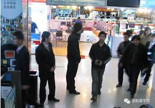 避开较高峰， 人更少又轻巧松